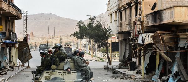 Российские саперы разминируют историческую Пальмиру и жилые кварталы, архивное фото - Sputnik Таджикистан