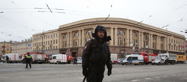 Взрывы в метро в Санкт-Петербурге - Sputnik Таджикистан