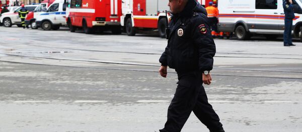 Инфиҷор дар метрои Санкт-Петербург - Sputnik Тоҷикистон