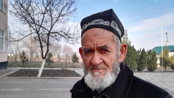 Дедушка-студент - Sputnik Таджикистан
