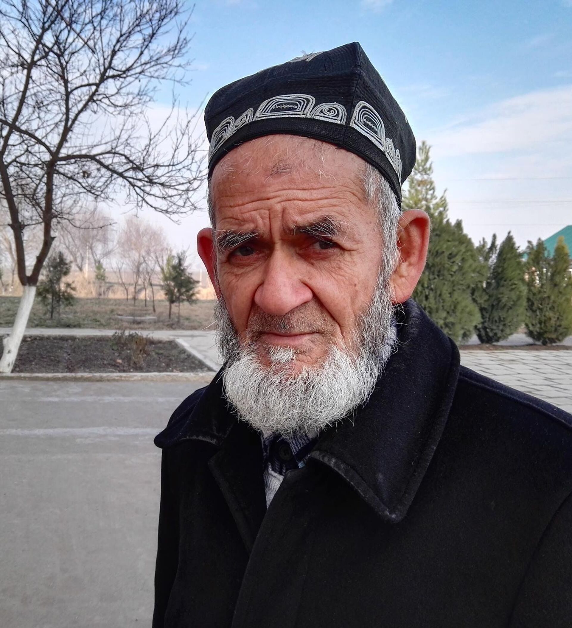 Таджик старик. Старики Таджикистана. Узбекский дедушка. Дедушки в Таджикистане. Старый таджикский
