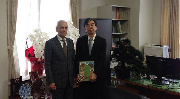 Ҳамрохон Зарифӣ ва Казуаки Кавабата - Sputnik Тоҷикистон