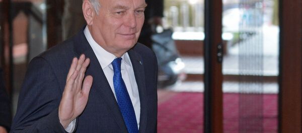 Министр иностранных дел Франции Жан-Марк Эйро, архивное фото - Sputnik Таджикистан