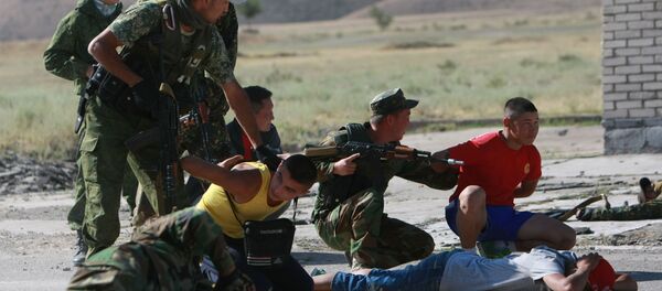 Военные учения в Кыргызстане, архивное фото - Sputnik Таджикистан