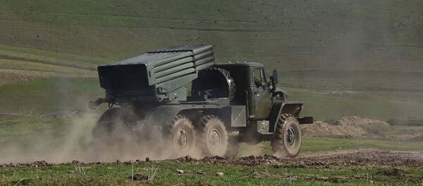 Учения 201-й РВБ на полигоне Ляур - Sputnik Таджикистан
