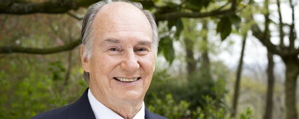 Принц Карим Ага-хан IV, архивное фото Принц Карим Ага-хан IV, архивное фото - Sputnik Тоҷикистон