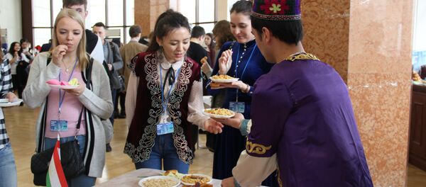 Муаррифии Тоҷикистон дар форуми Сомони Ҳамкориҳои Шанхай дар Маскав Муаррифии Тоҷикистон дар форуми Сомони Ҳамкориҳои Шанхай дар Маскав - Sputnik Таджикистан