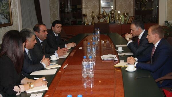 Встреча представителей Национального банка Таджикистана и Московской Биржи - Sputnik Таджикистан