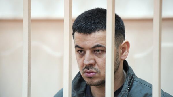 Рассмотрение ходатайства следствия об аресте предполагаемых соучастников теракта в метро Санкт-Петербурга - Sputnik Таджикистан