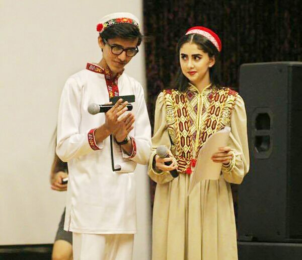 Внучка народной артистки Таджикистана - Заррагул Искандарова Внучка народной артистки Таджикистана - Заррагул Искандарова - Sputnik Таджикистан