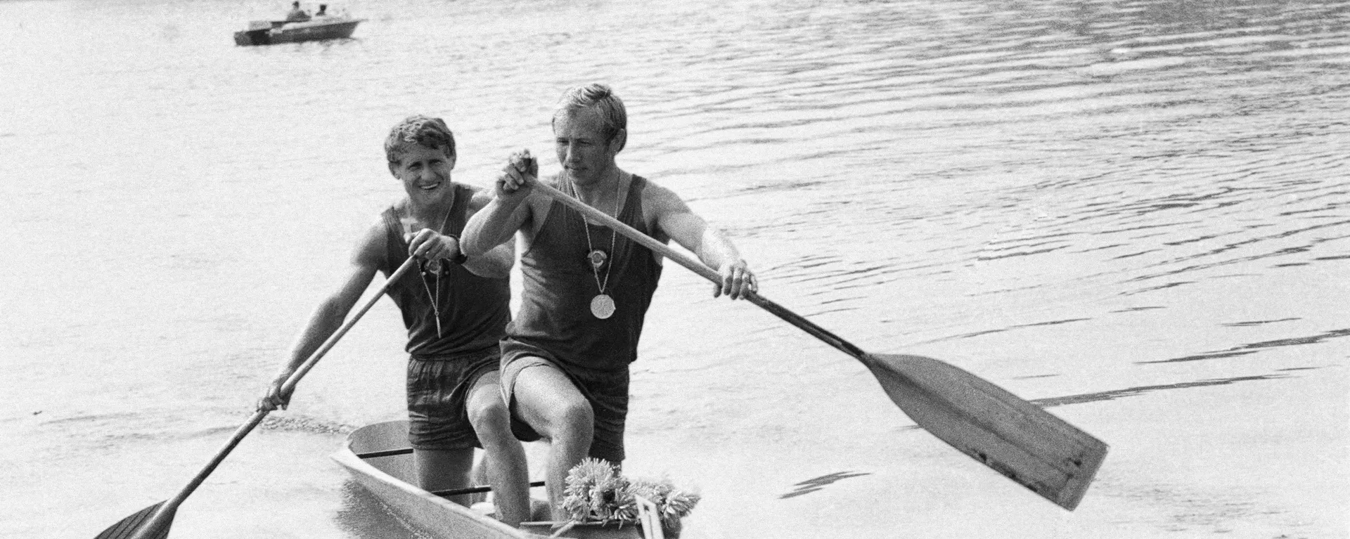 Чемпионы Олимпиады в Мюнхене по гребле на каноэ-двойке В.Чесюнас и Ю.Лобанов - Sputnik Тоҷикистон, 1920, 28.07.2020