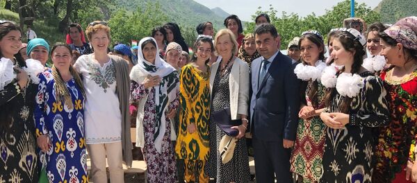 Сафири Амрико дар Тоҷикистон Элизабет Миллард - Sputnik Тоҷикистон