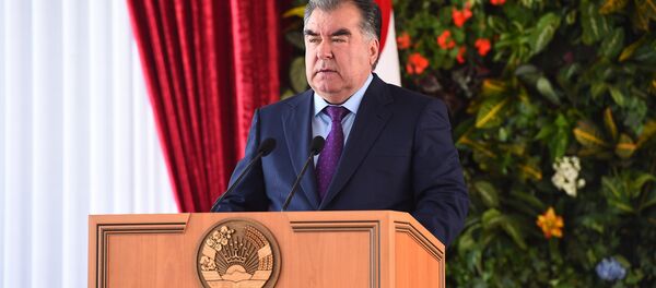 Эмомалӣ Раҳмон дар Роғун - Sputnik Тоҷикистон