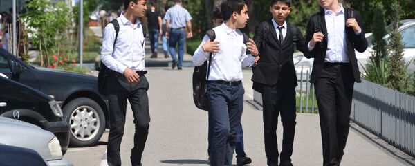 Школьники - Sputnik Тоҷикистон