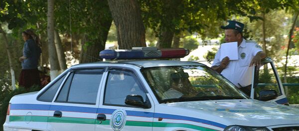 Сотрудники узбекской милиции, архивное фото - Sputnik Таджикистан