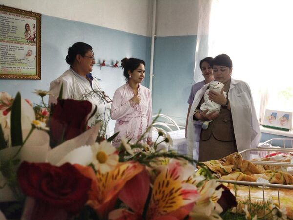 В Таджикистане родились тройняшки - Sputnik Тоҷикистон