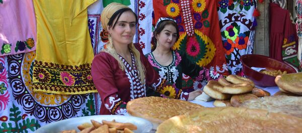 Женщины, архивное фото - Sputnik Таджикистан