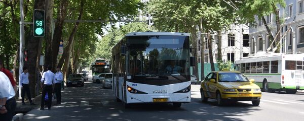 Общественный транспорт в Душанбе - Sputnik Таджикистан