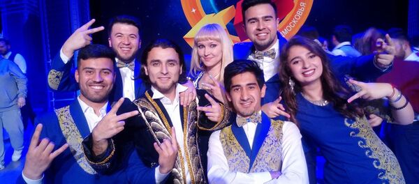 Сборная КВН Таджикистана заняли второе место и вышли в полуфинал Центральной лиги Москвы - Sputnik Таджикистан