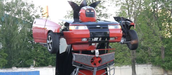 Российский Оптимус Прайм - Sputnik Таджикистан