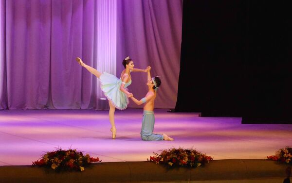 Концерт в честь 75-летия балерины Малики Сабировой - Sputnik Таджикистан