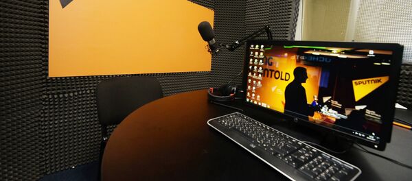В студии радио Sputnik - Sputnik Таджикистан