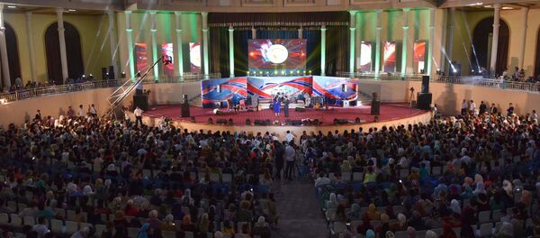 Концерт Юлдуз Усмановой в амфитеатре - Sputnik Тоҷикистон