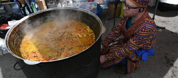 В Музее Москвы прошел благотворительный фестиваль-конкурс восточных искусств Культ плова В Музее Москвы прошел благотворительный фестиваль-конкурс восточных искусств Культ плова - Sputnik Таджикистан