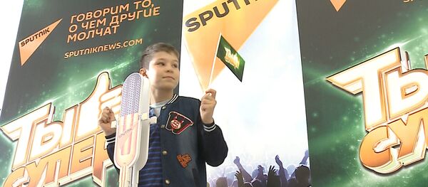 Фотозона Sputnik вызвала ажиотаж в Кремлевском Дворце - Sputnik Тоҷикистон