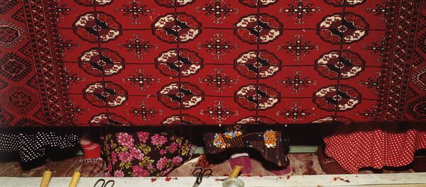 Туркменский ковер - Sputnik Таджикистан