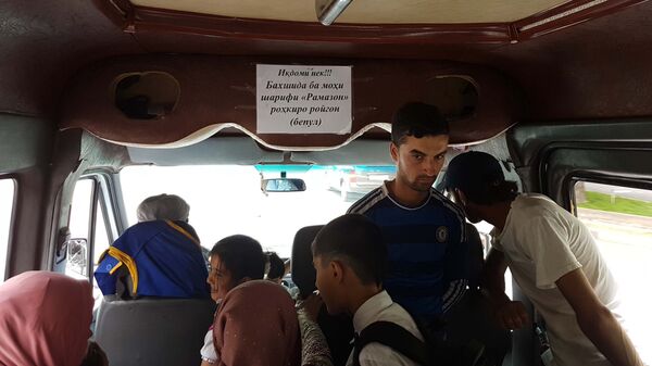 Бесплатное маршрутное такси в честь месяца Рамазан  - Sputnik Тоҷикистон