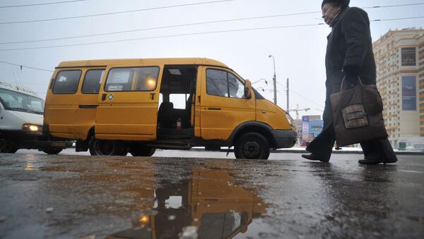 Маршрутное такси, архивное фото - Sputnik Таджикистан