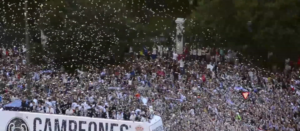 В Мадриде отпраздновали победу Реала в Лиге чемпионов - Sputnik Таджикистан