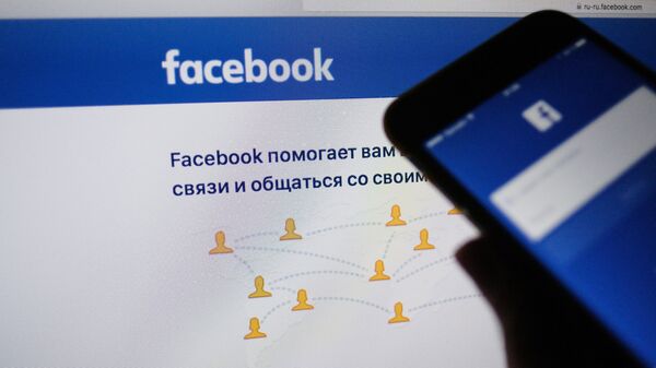 Социальная сеть Фейсбук, архивное фото - Sputnik Таджикистан
