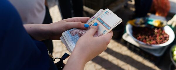 Деньги, архивное фото - Sputnik Таджикистан