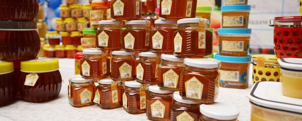 Торгово-экономическая ярмарка-выставка СУГД 2017 - Sputnik Таджикистан