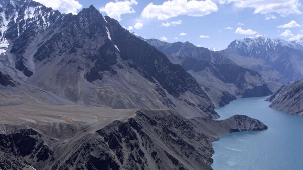 Сарезское озеро на Памире - Sputnik Таджикистан