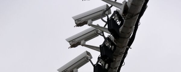 Комплекс автофиксации нарушений ПДД в Новосибирске Комплекс автофиксации нарушений ПДД в Новосибирске - Sputnik Таджикистан