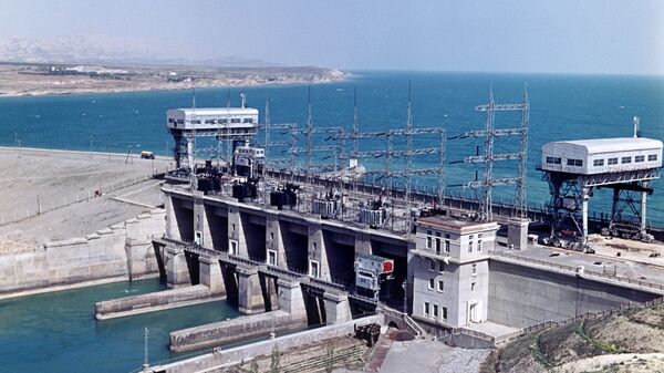Кайраккумская ГЭС Дружба народов, архивное фото - Sputnik Таджикистан