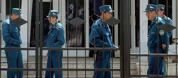 Узбекские милиционеры - Sputnik Таджикистан