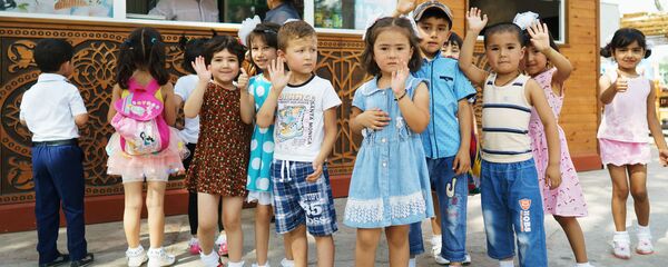 Дети, архивное фото - Sputnik Таджикистан