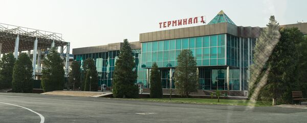 Аэропорт в городе Худжанде, архивное фото Аэропорт в городе Худжанде, архивное фото - Sputnik Таджикистан