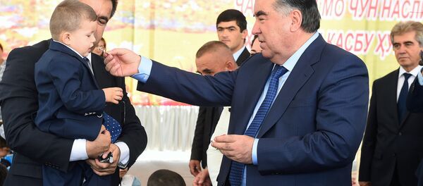 Президент РТ Эмомали Рахмон, архивное фото - Sputnik Тоҷикистон