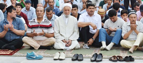 Празднование Рамазана в Душанбе - Sputnik Таджикистан