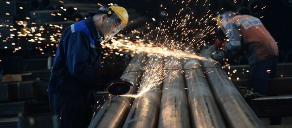 Складирование и контроль качества продукции, архивное фото Складирование и контроль качества продукции, архивное фото - Sputnik Таджикистан