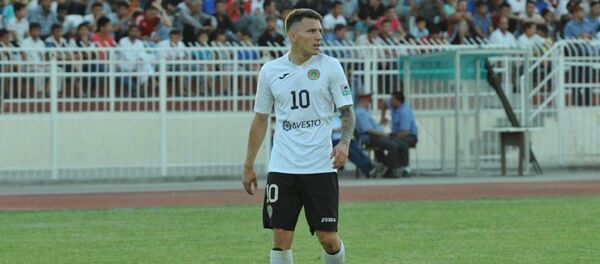 Футболист Дмитрий Барков в составе Истиклола - Sputnik Таджикистан