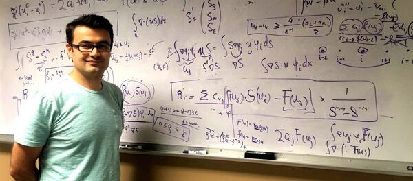 Профессор прикладной математики Муртазо Назаров Профессор прикладной математики Муртазо Назаров - Sputnik Таджикистан