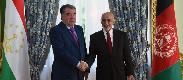 Рахмон Эмомали и президент Афганистана - Sputnik Тоҷикистон