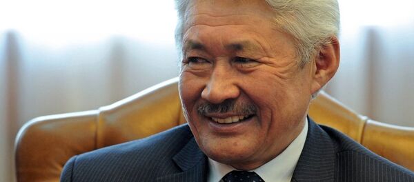 Турсунбек Акун - Sputnik Тоҷикистон