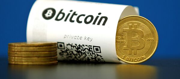 Валюта биткоин в Париже - Sputnik Таджикистан